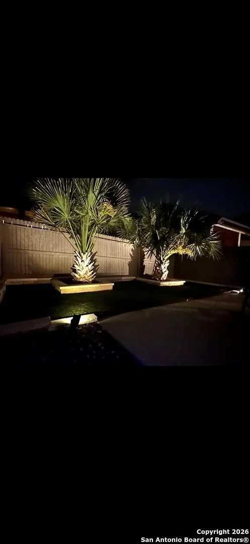 Photo of 17419 Hillsedge