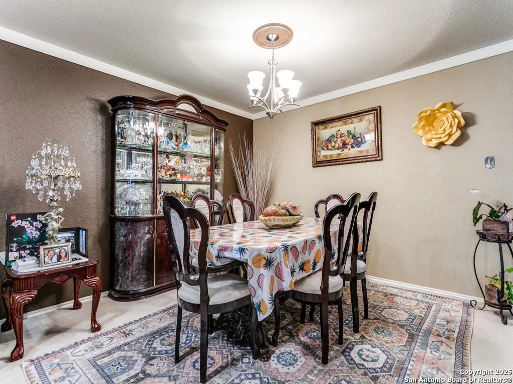 Photo of 10702 Diamond Rock