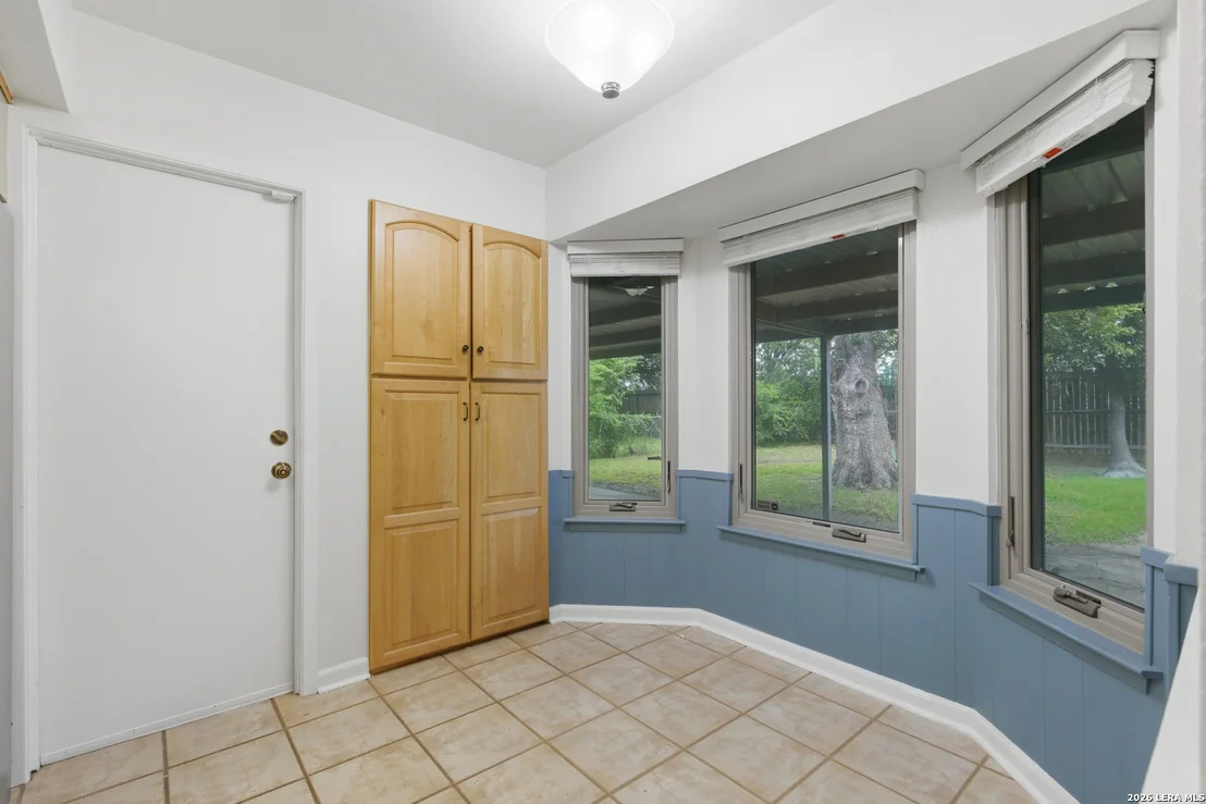 Photo of 5039 ROUND TABLE DR
