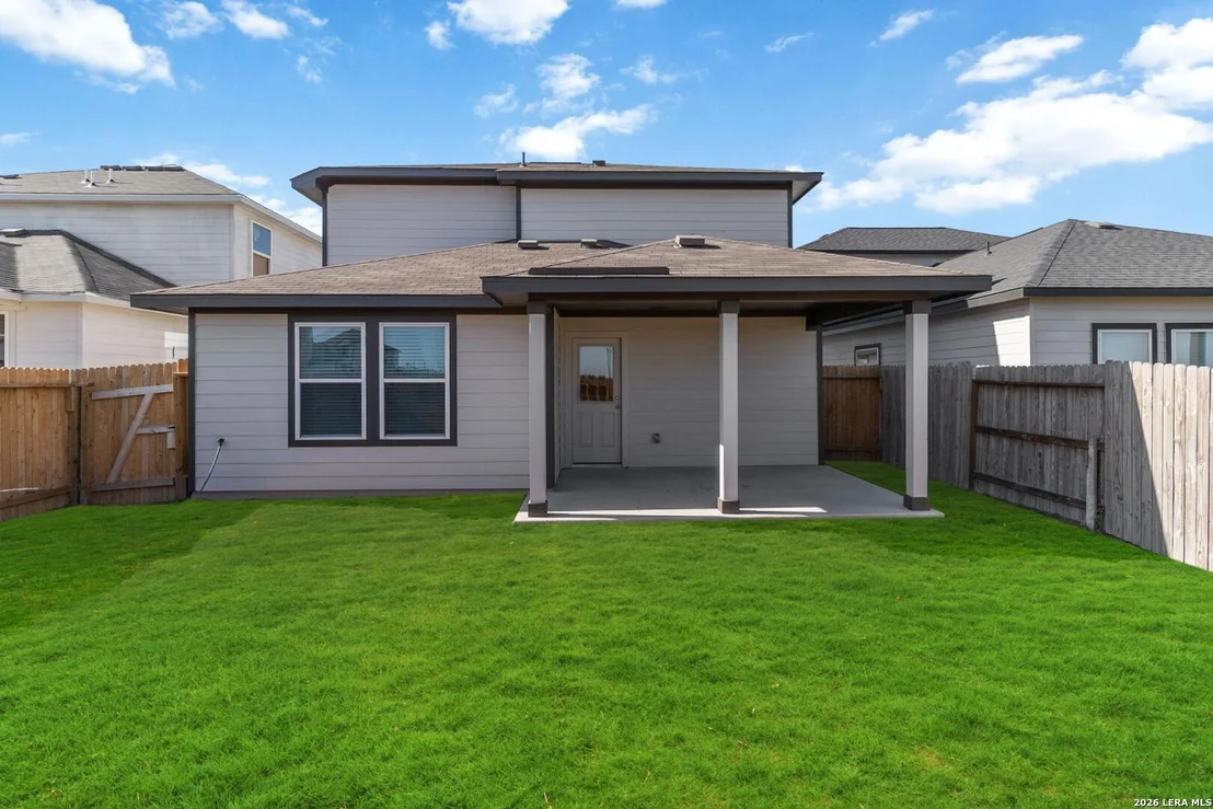 Photo of 627 River Run Way