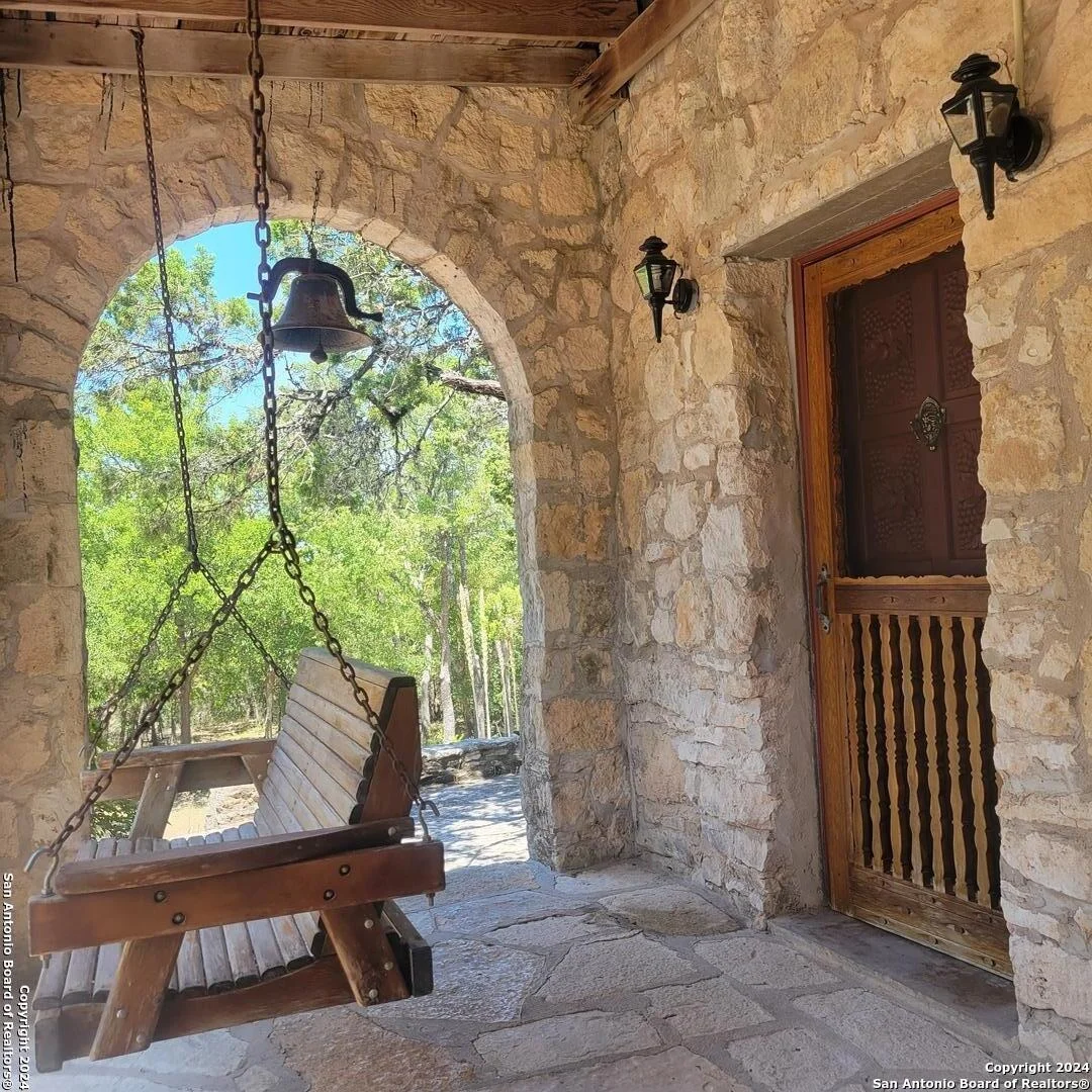 Photo of 24209 SCENIC LOOP RD