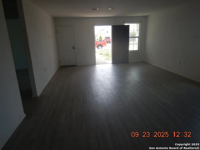 Photo of 711 Cook Bend