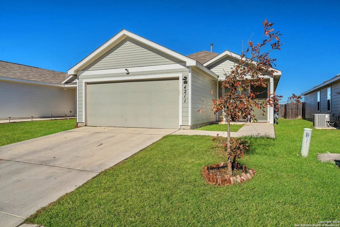 Photo of 4211 VOLCANO WAY