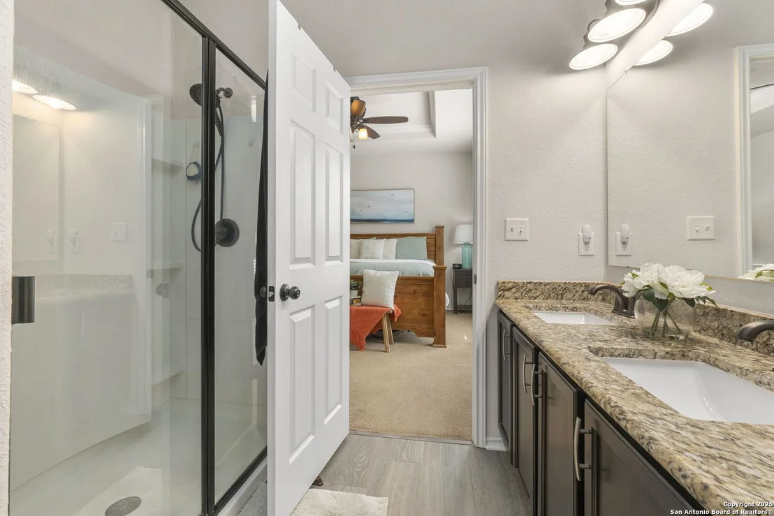Photo of 27320 Paraiso Manor