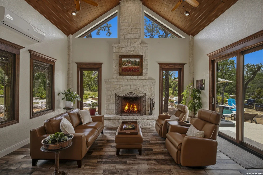 Photo of 148 Balcones Bend