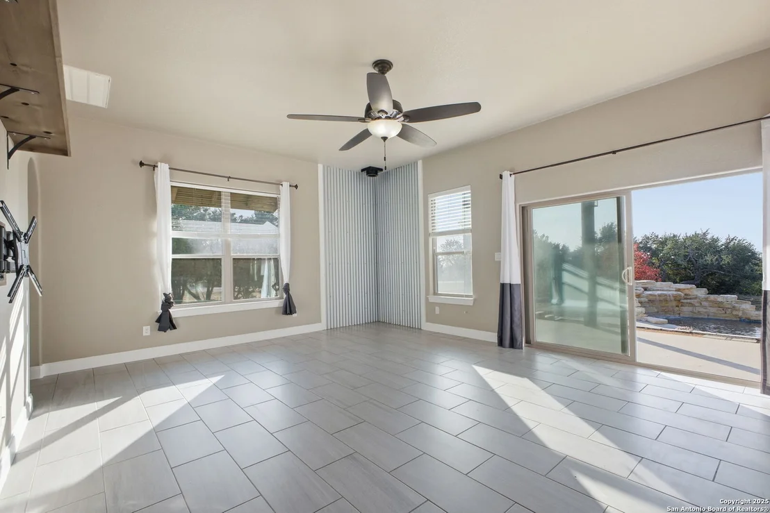 Photo of 1275 Mystic Breeze