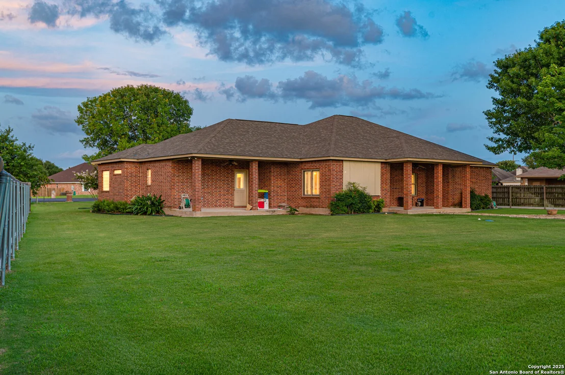 Photo of 170 Castle Breeze