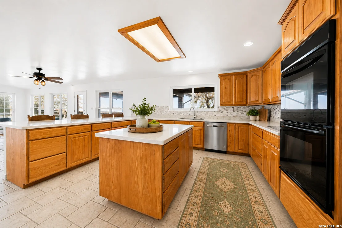 Photo of 1209 County Road 3651