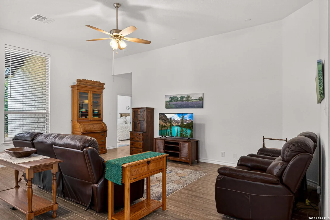 Photo of 3146 Stokesay