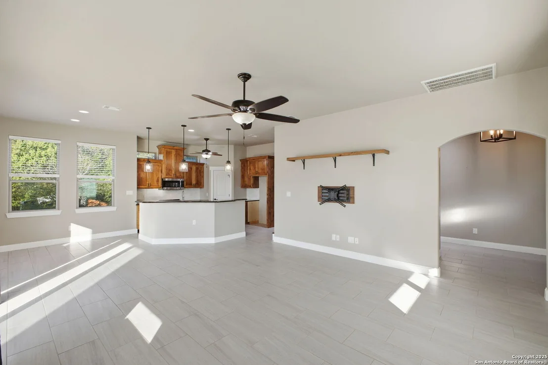Photo of 1275 Mystic Breeze