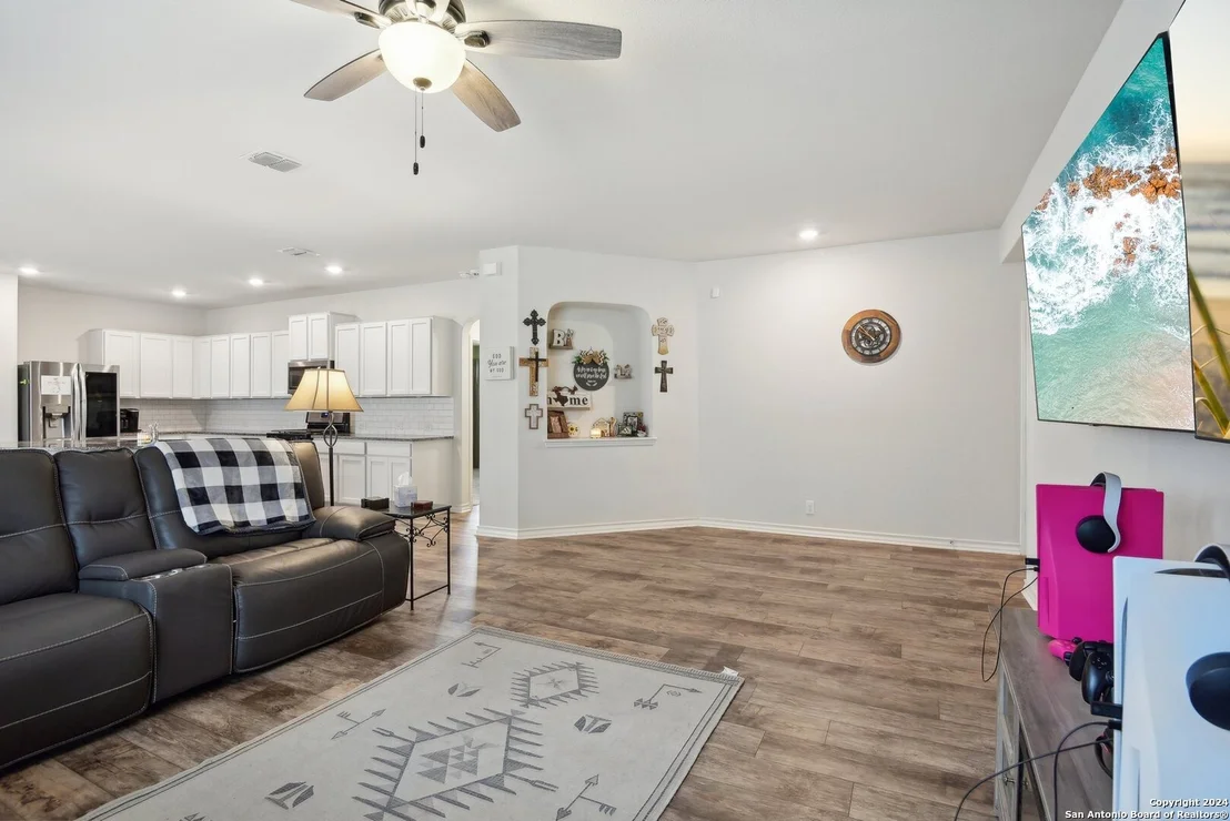 Photo of 14330 FLINT PATH