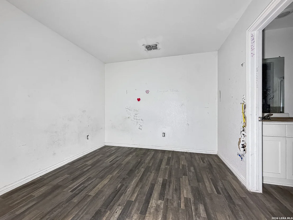 Photo of 747 RICE RD