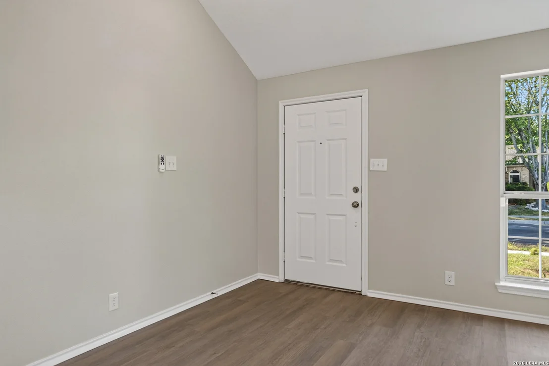 Photo of 1017 SUMMER HAVEN LN