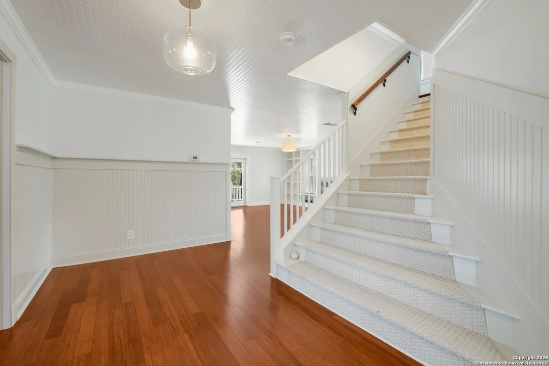 Photo of 15410 Tamaron