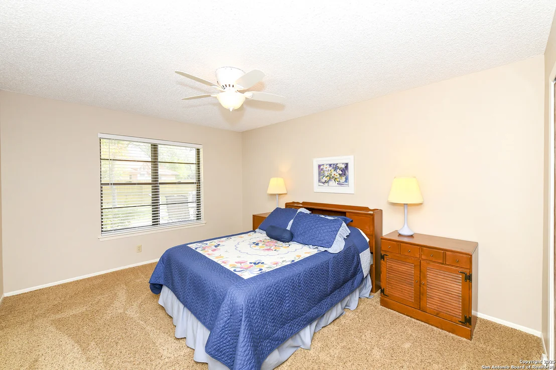 Photo of 1415 Synandra