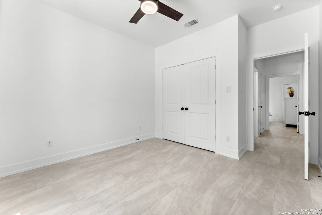 Photo of 1101 Persimmon
