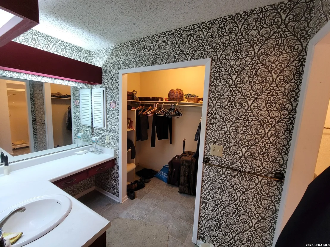 Photo of 6018 Patrick Henry