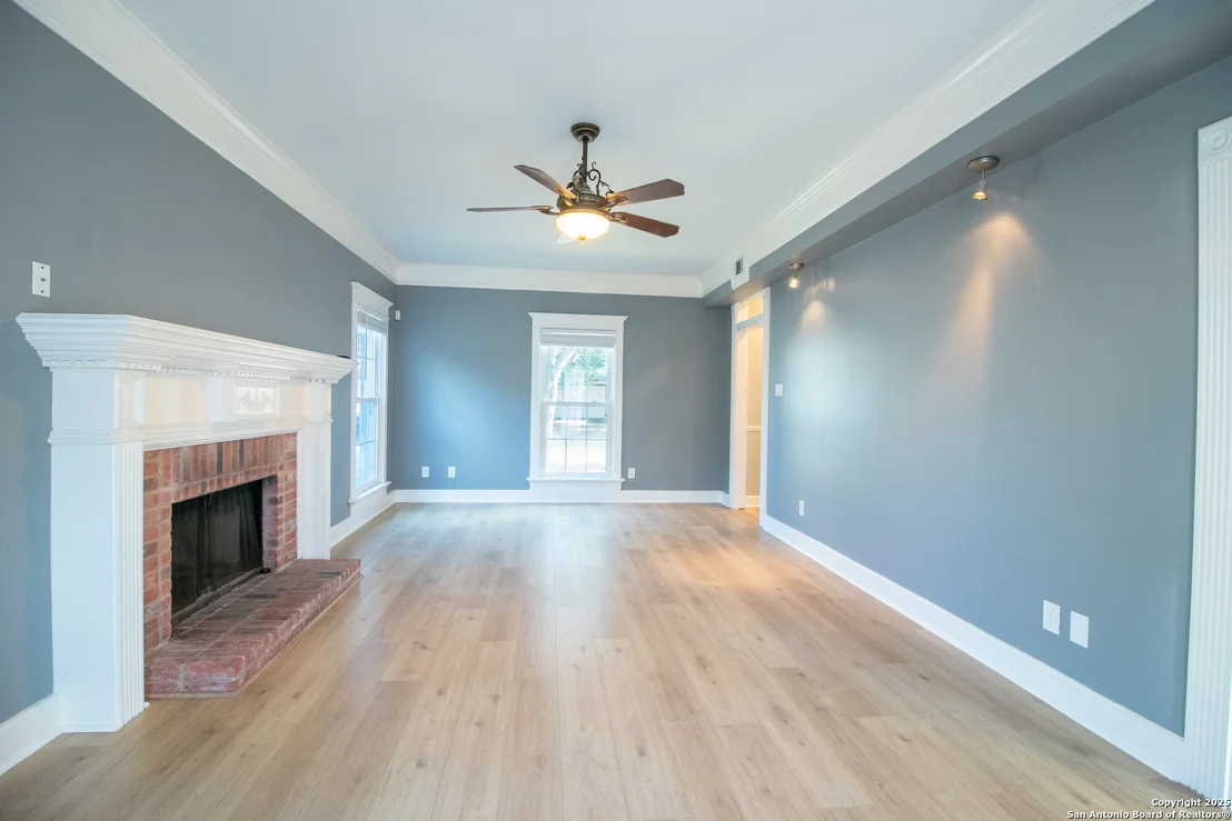 Photo of 7629 Stony Brook Dr