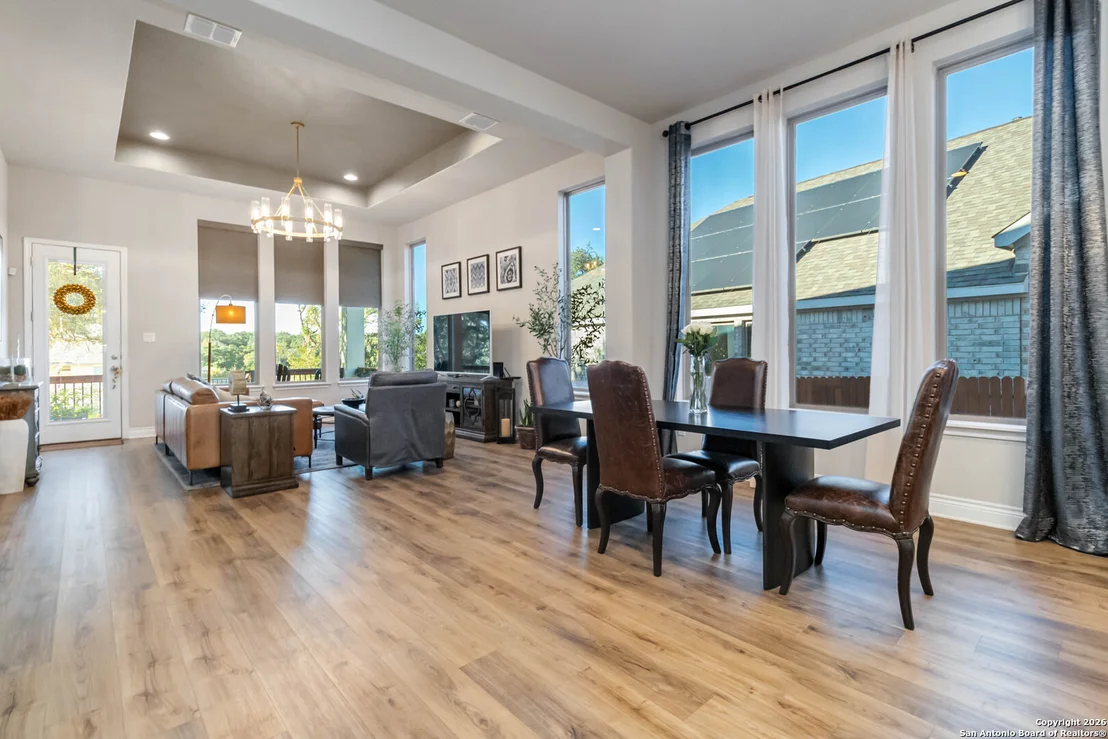 Photo of 1030 Cadogan Squire