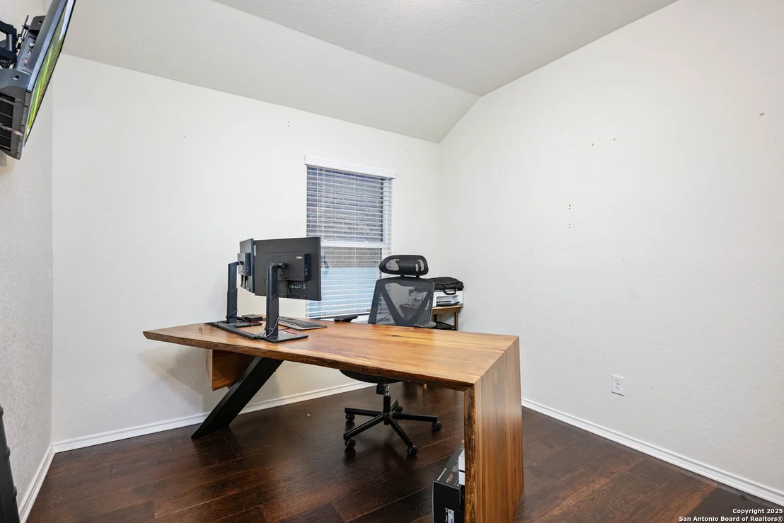 Photo of 7415 Valle Mission