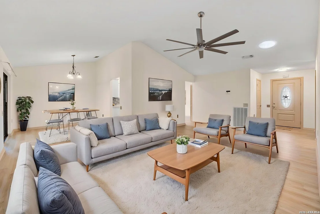 Photo of 3632 FOX RUN