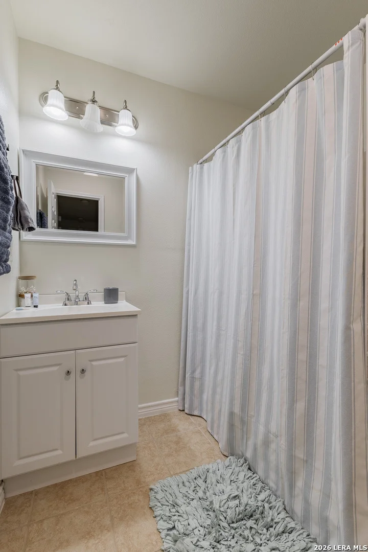 Photo of Unit UNIT24 at 391 Riverside