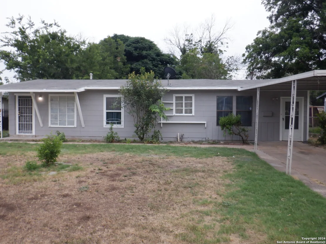 Photo of 234 CHARCLIFF DR