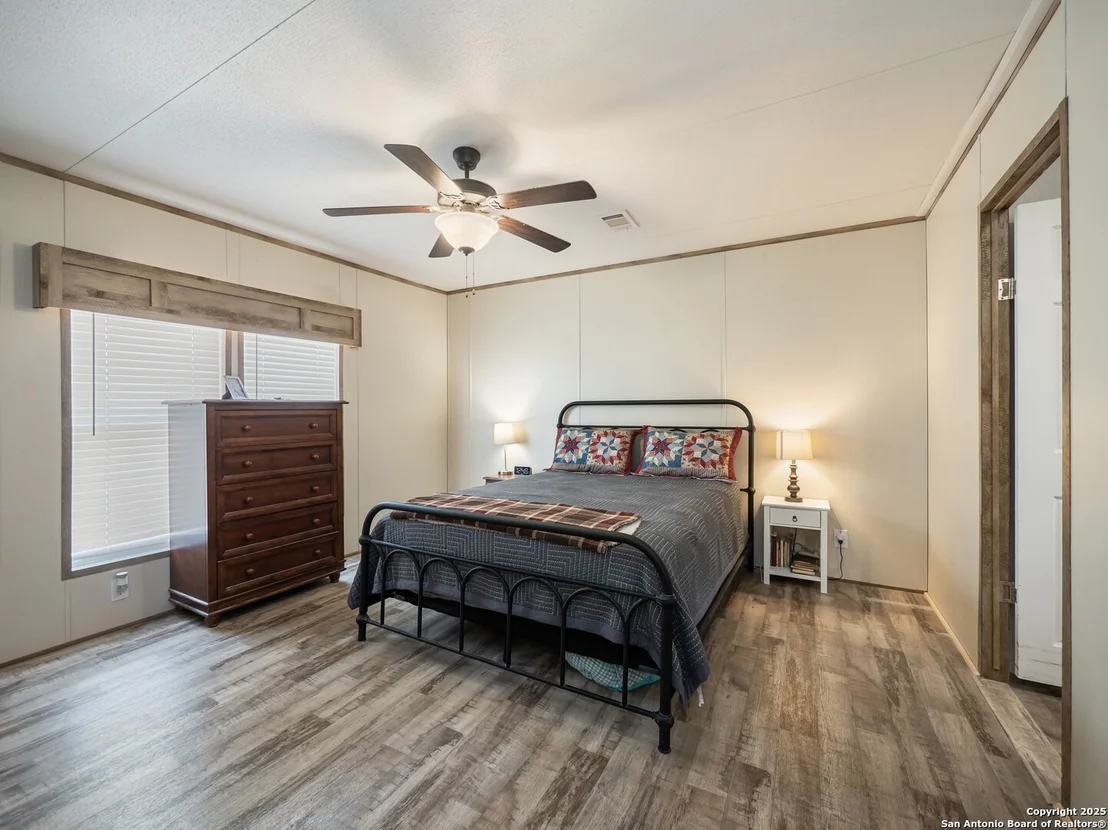 Photo of 385 Ridge Trail