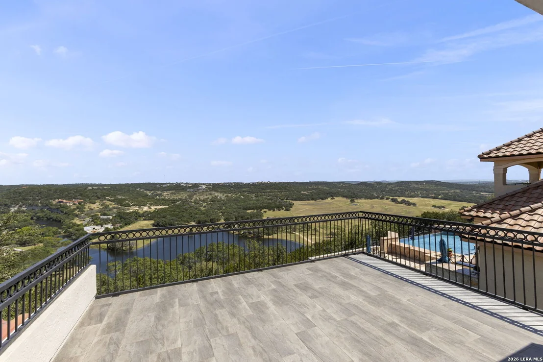 Photo of 436 PARADISE PT