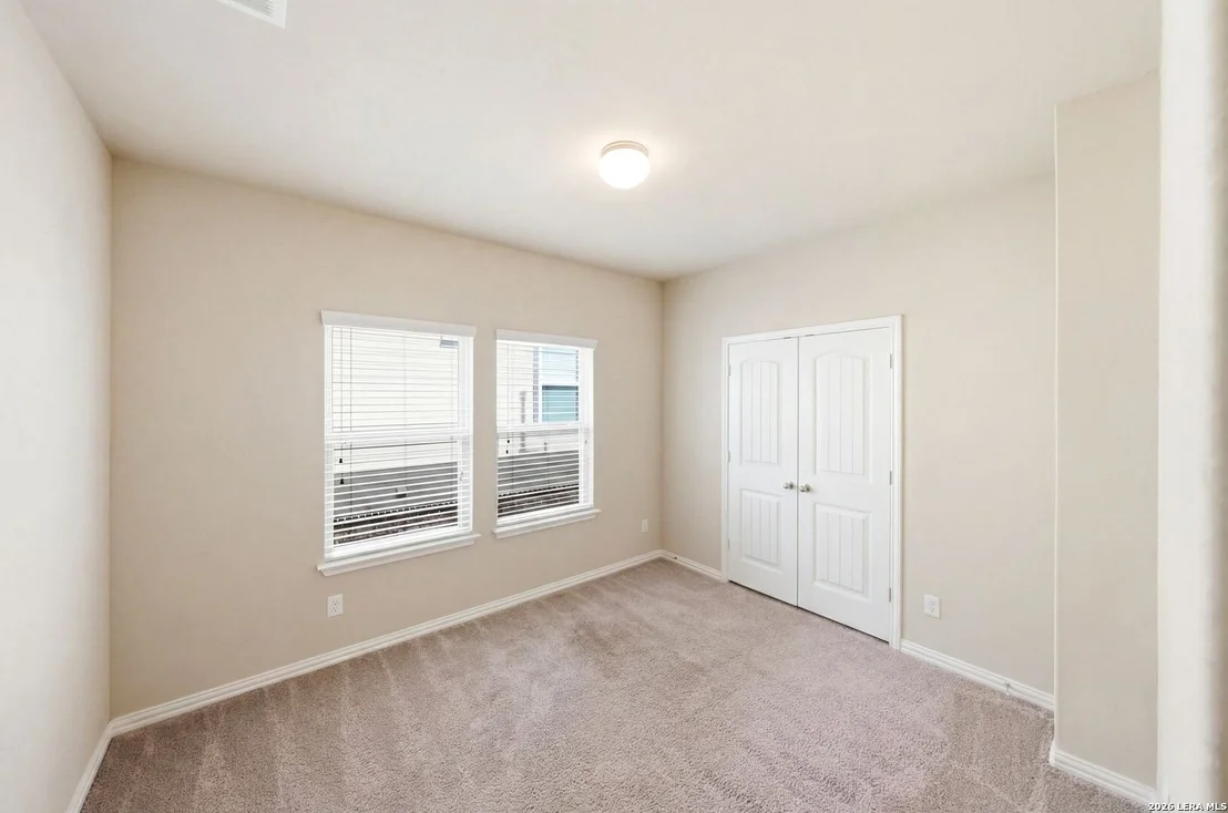 Photo of 6012 Akin Song