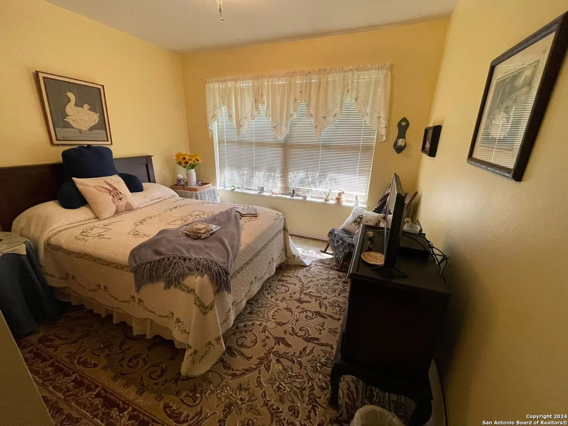 Photo of 117 LAUREL WAY