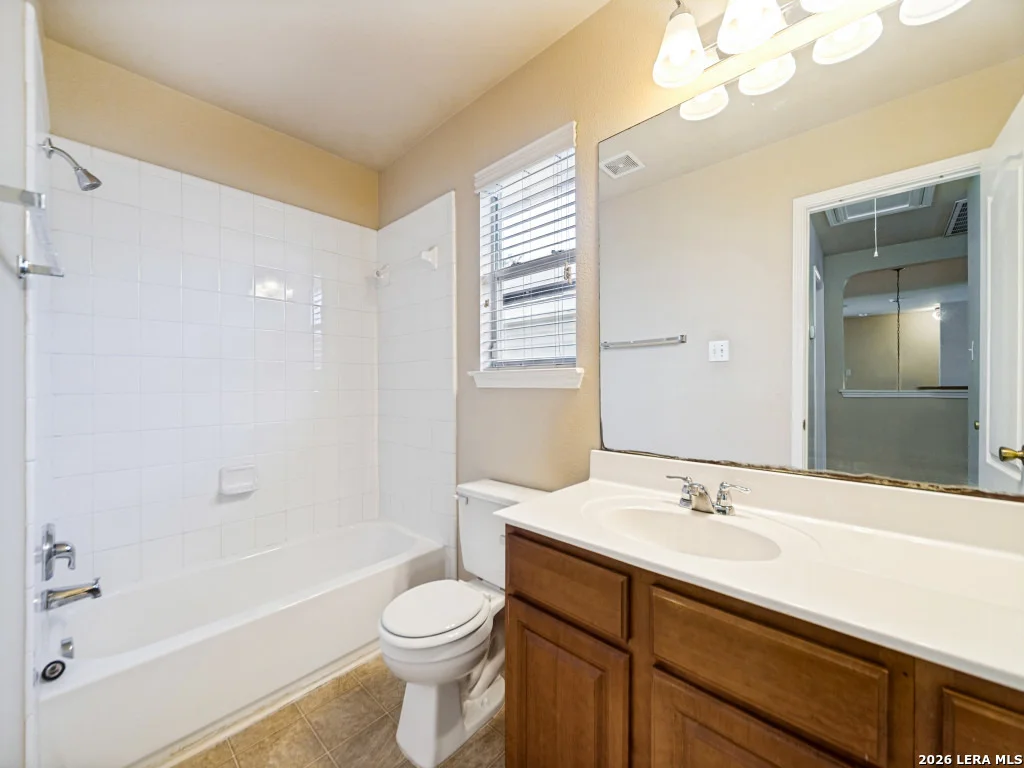 Photo of 10214 CASPIAN BND