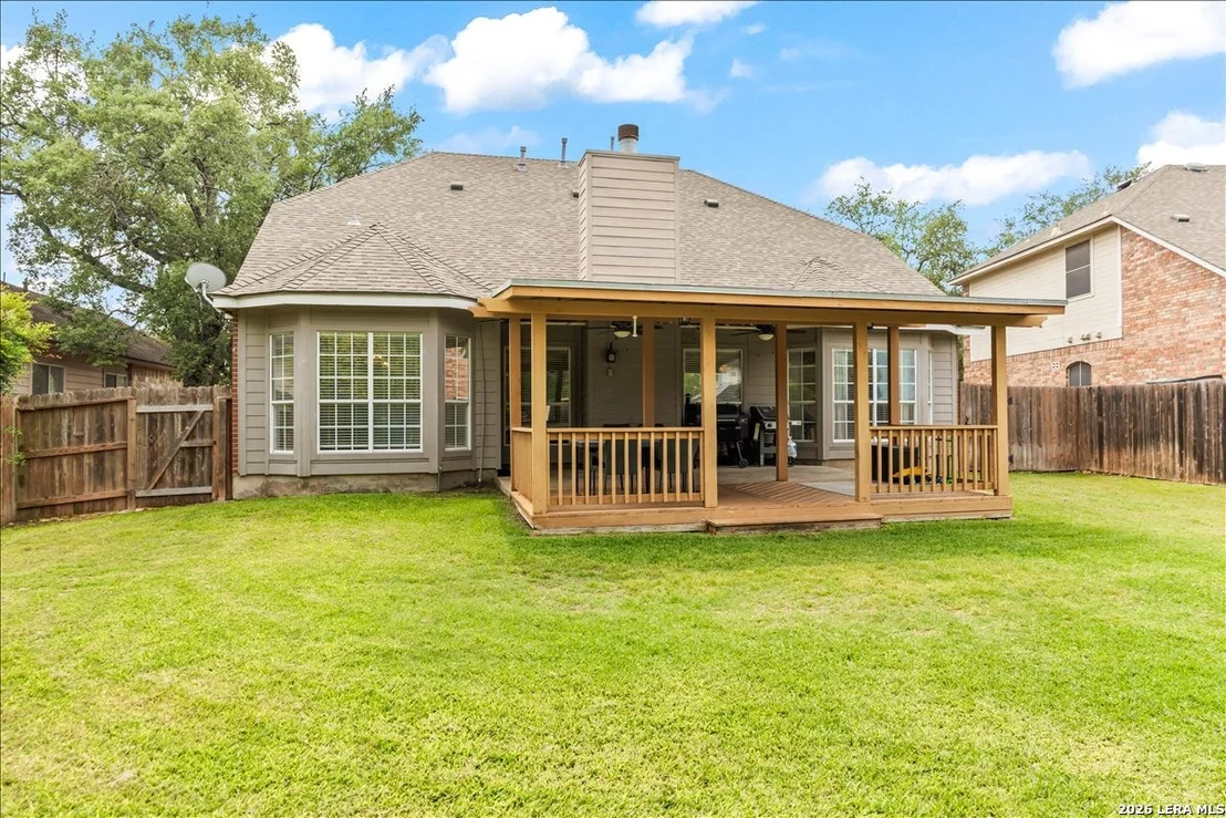 Photo of 18306 Edwards Oaks