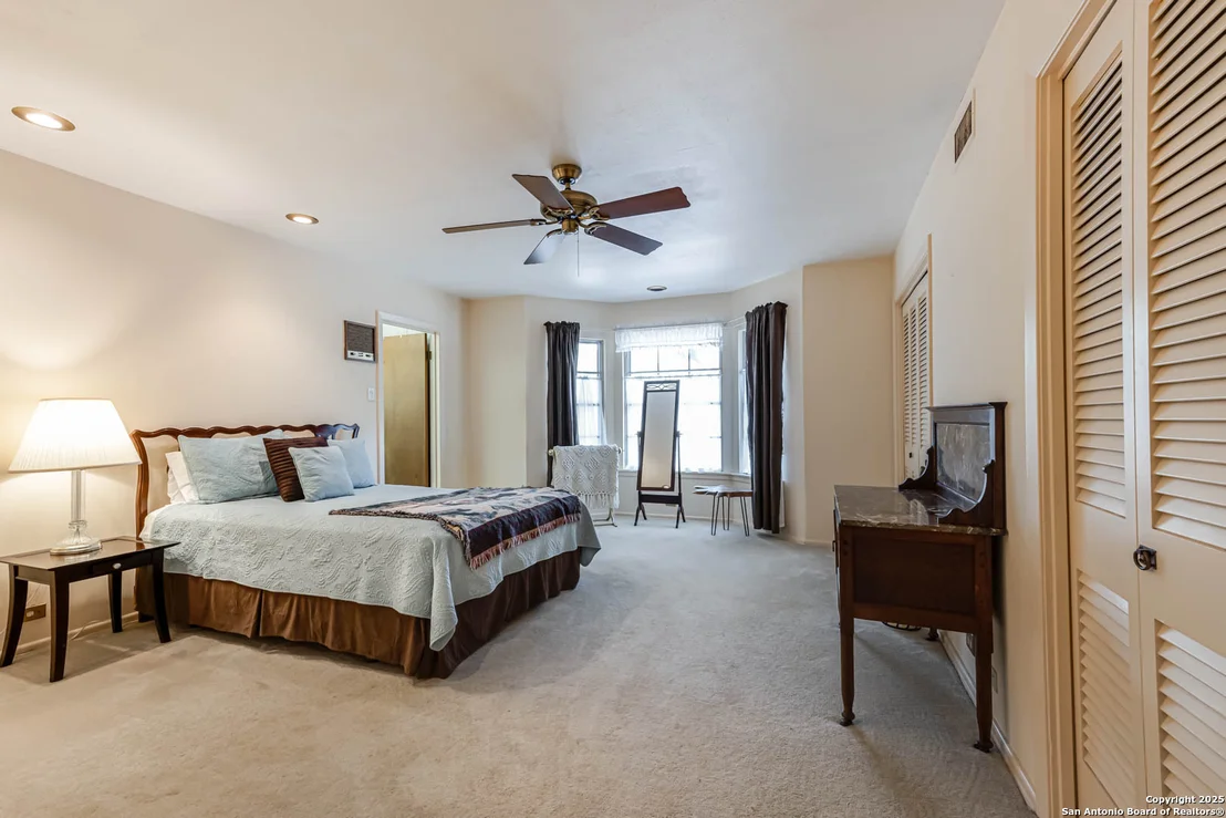 Photo of 110 Cliffside Dr