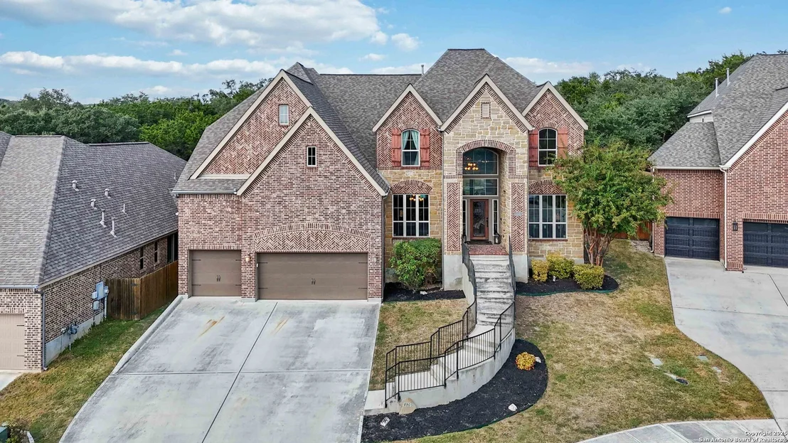 Photo of 8905 Soaring Oak