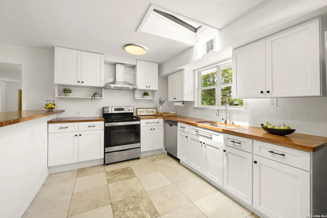 Photo of 503 Olney Dr