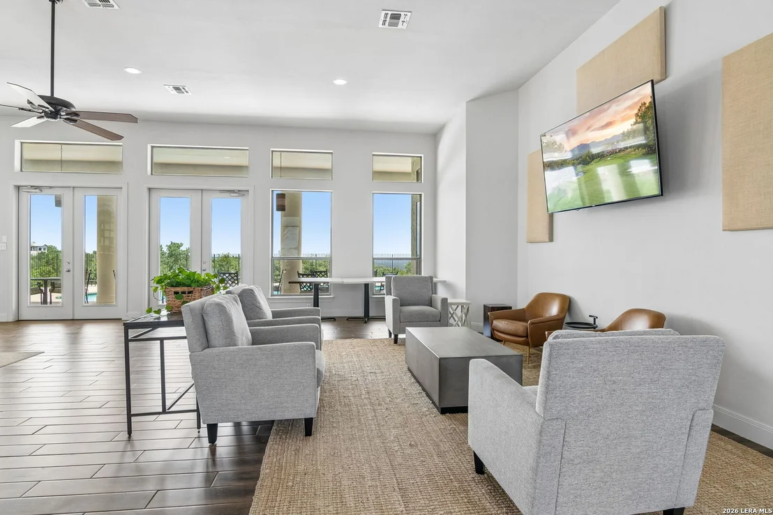 Photo of 428 Paradise Point