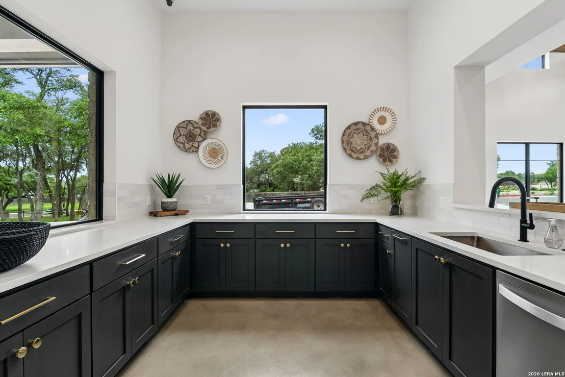 Photo of 121 Cimarron Crk