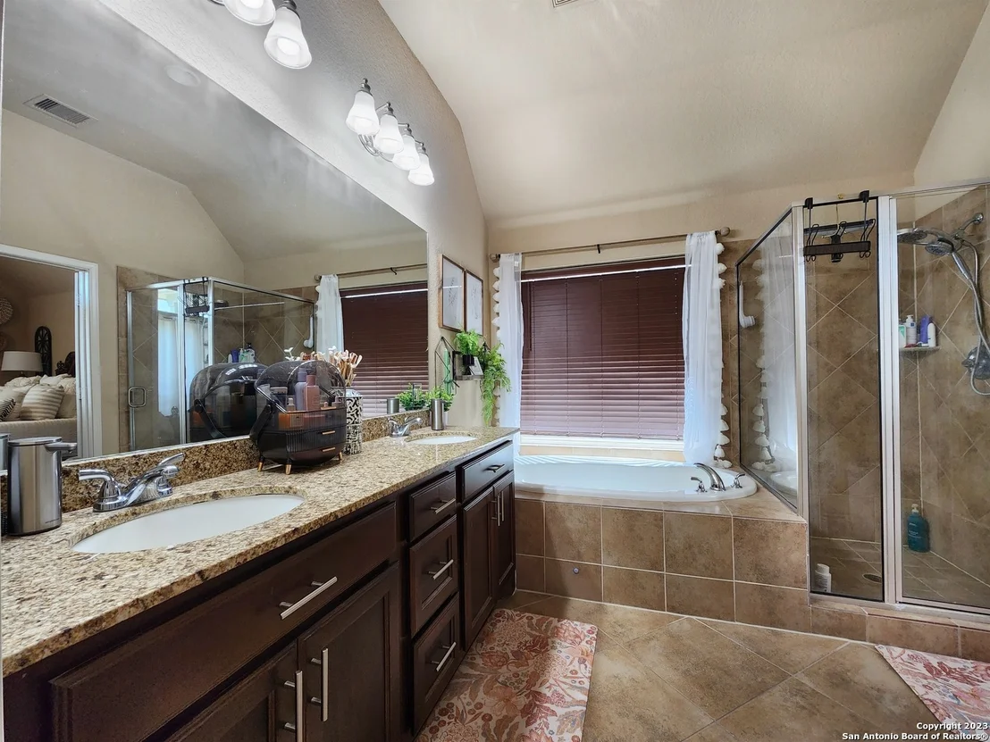 Photo of 2135 Silo Ridge