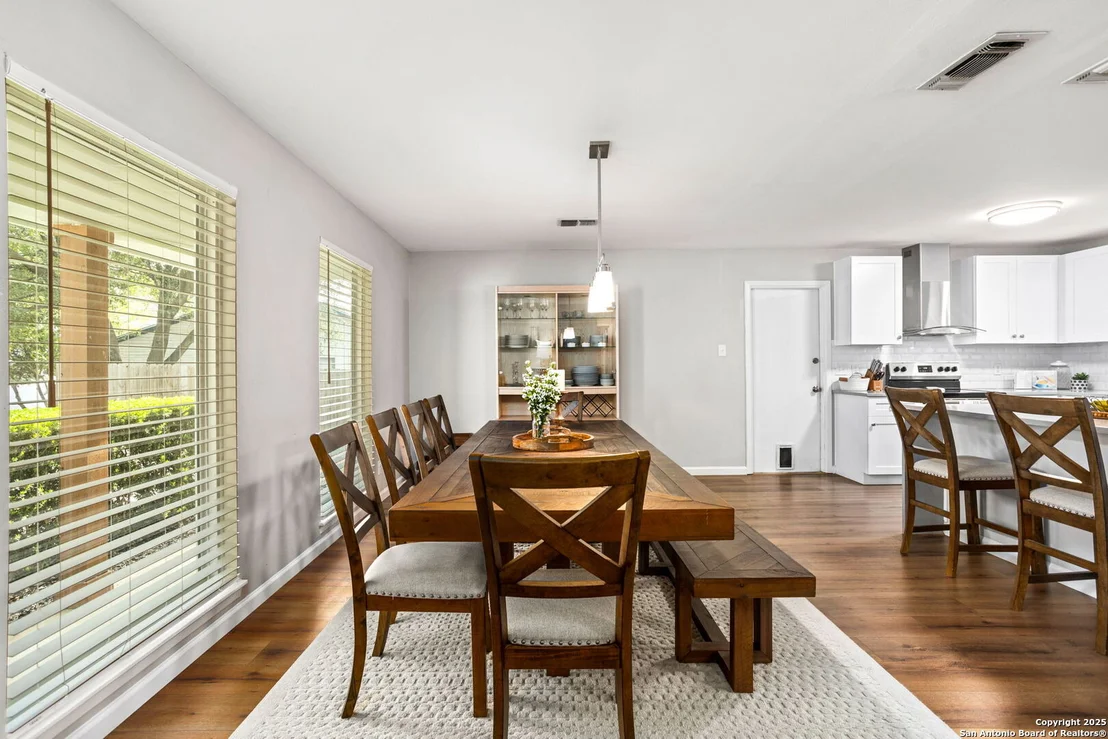 Photo of 4803 Lambeth Dr