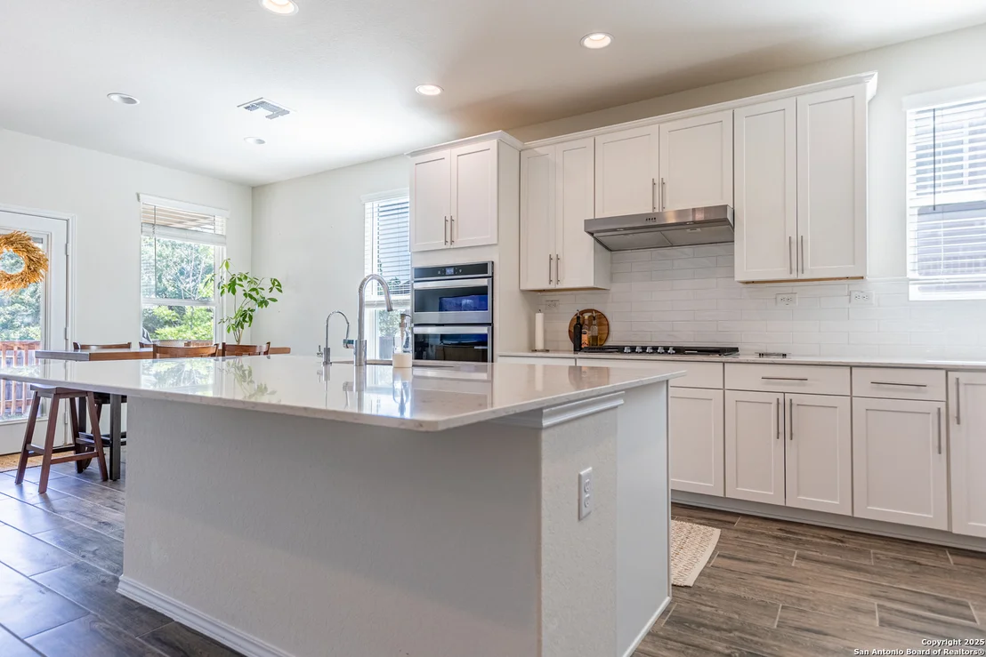 Photo of 7421 Cimarron Lake