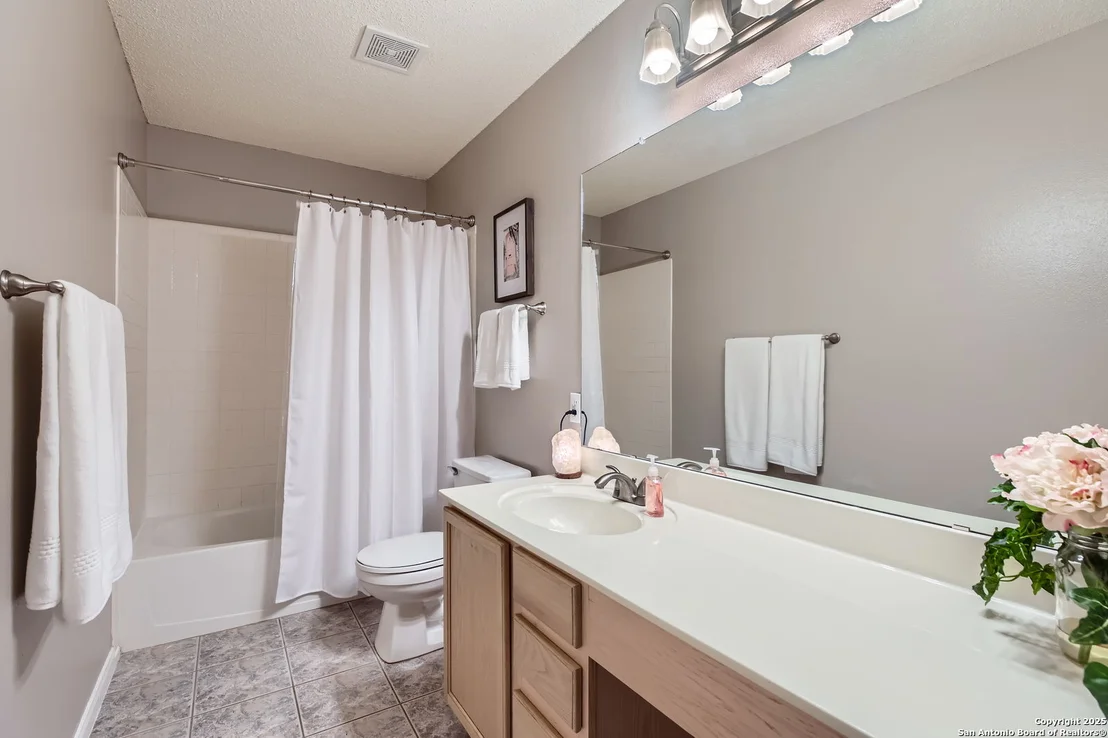 Photo of 2334 Creekside Bend
