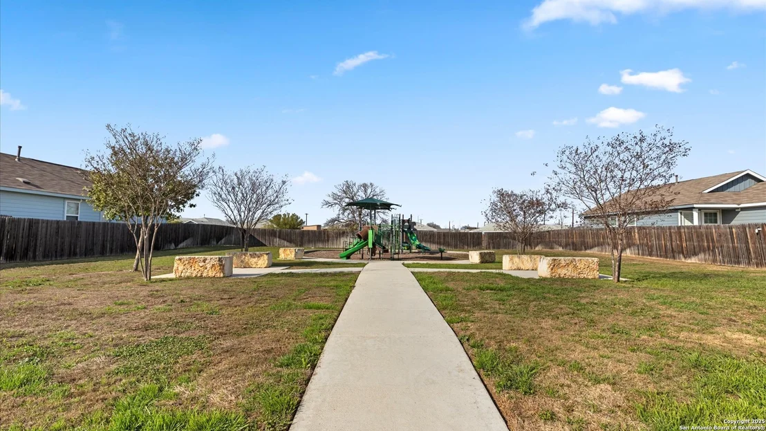Photo of 4142 VOLCANO WAY