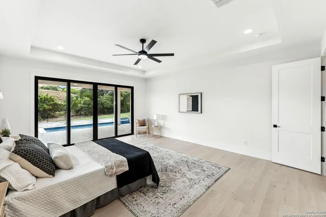 Photo of 10302 Kendall Canyon
