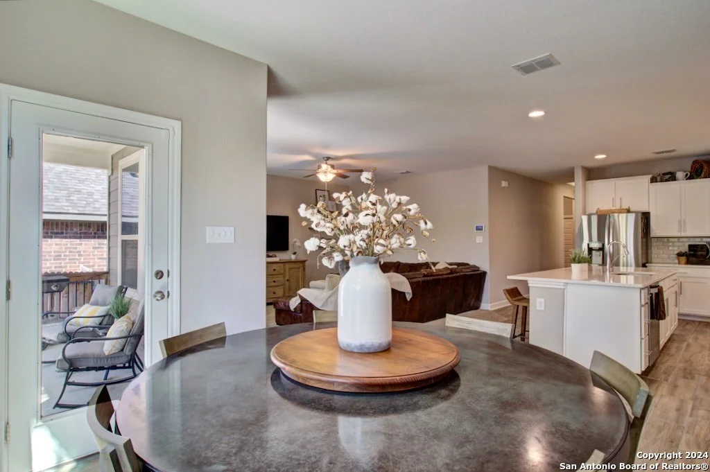 Photo of 523 SCENIC SONG DR