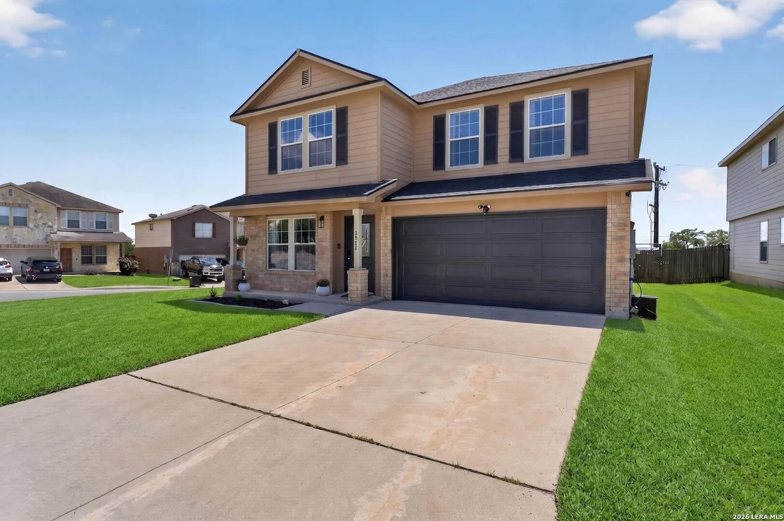 Photo of 3926 Arrowwood Bend