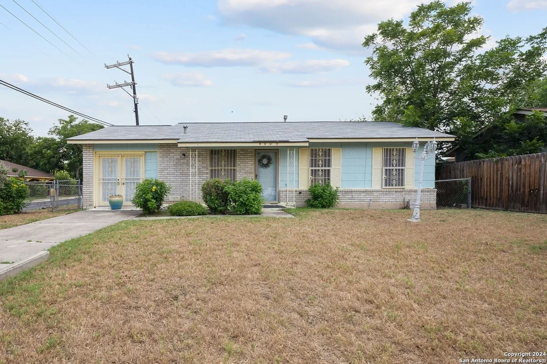 Photo of 4903 MELVIN DR