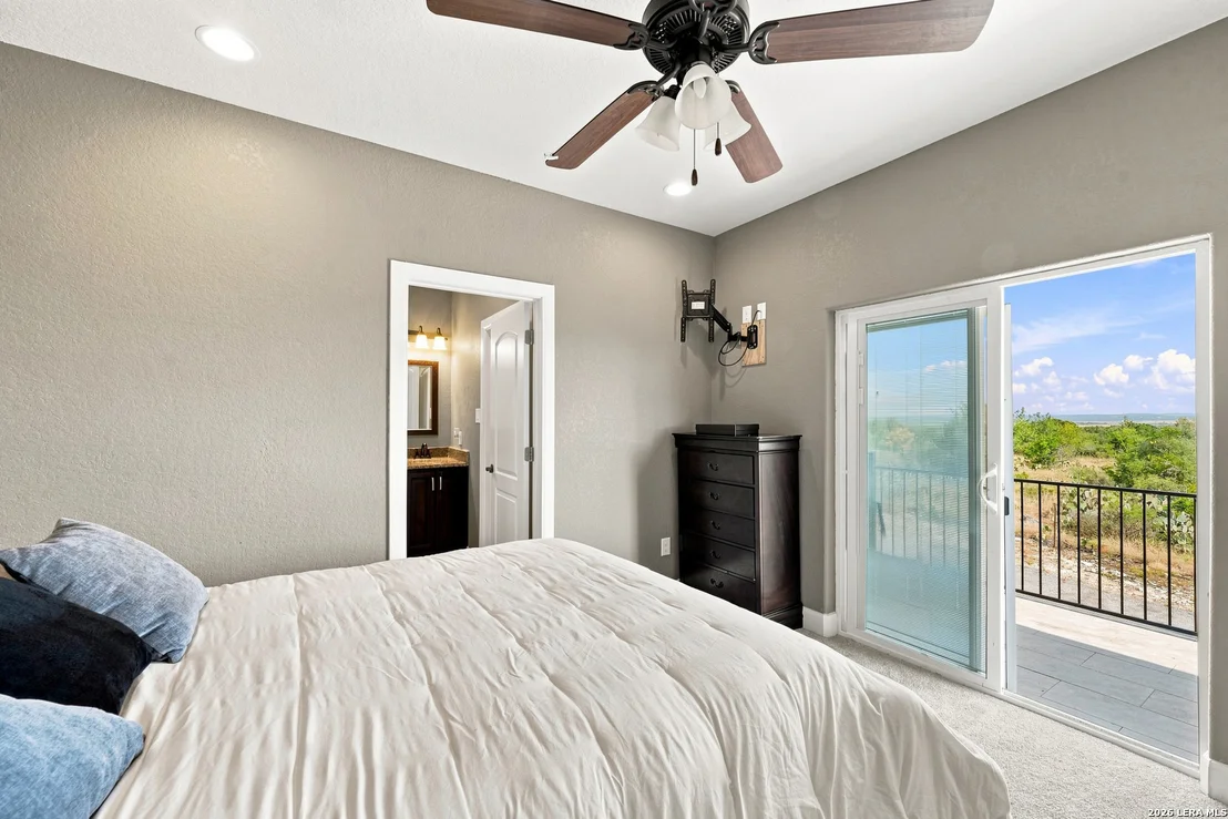 Photo of 1357 PRIVATE ROAD 3702