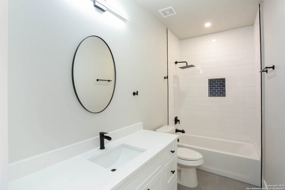 Photo of 312 SOLLOCK DR