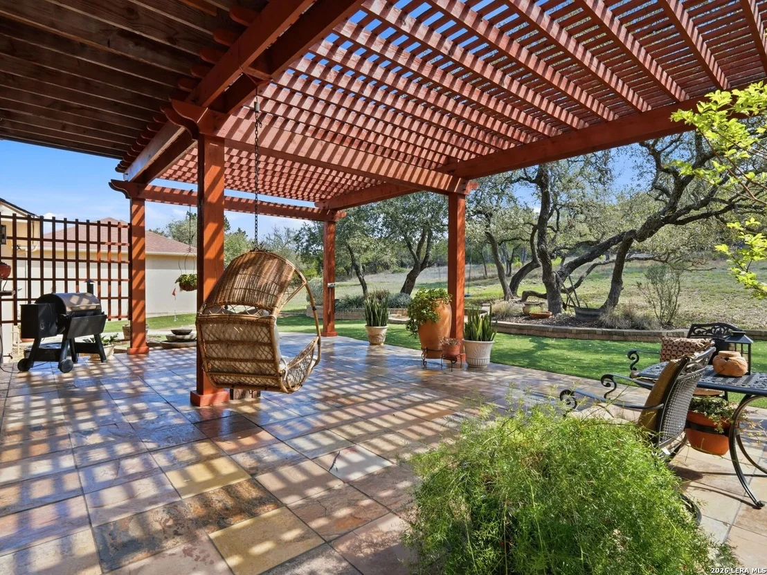 Photo of 26240 Smithson Valley Rd